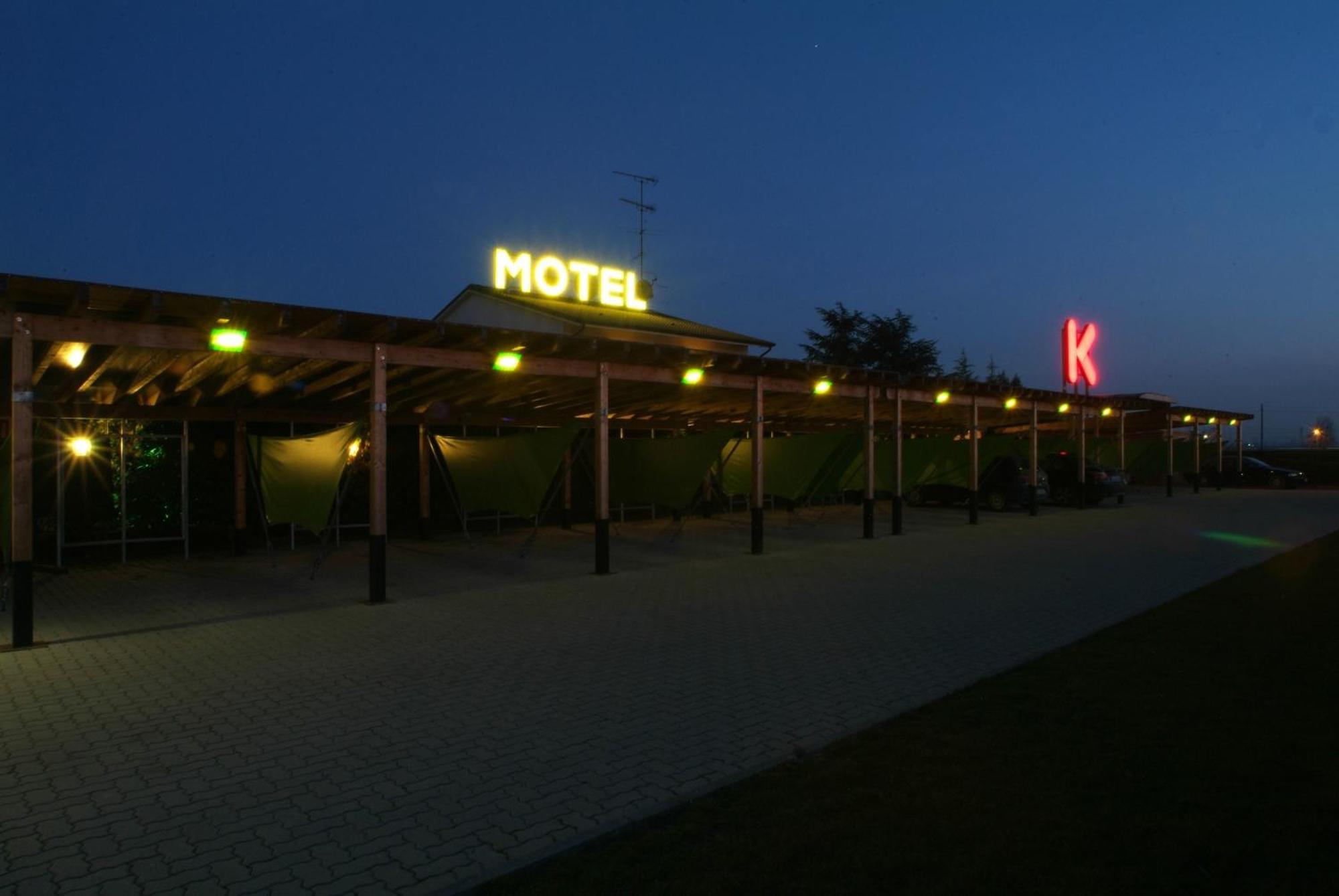 Hotel Motel K Casei Gerola Екстер'єр фото