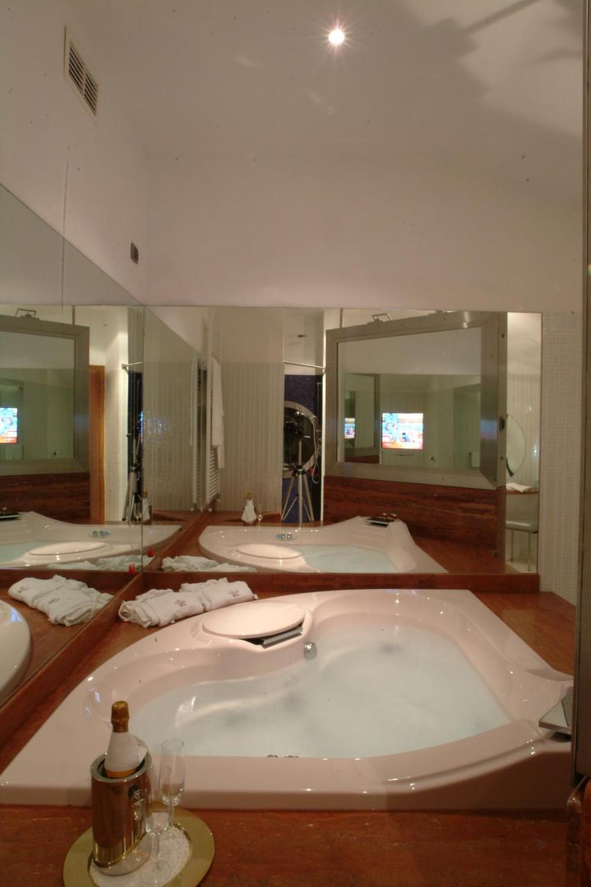 Hotel Motel K Casei Gerola Екстер'єр фото