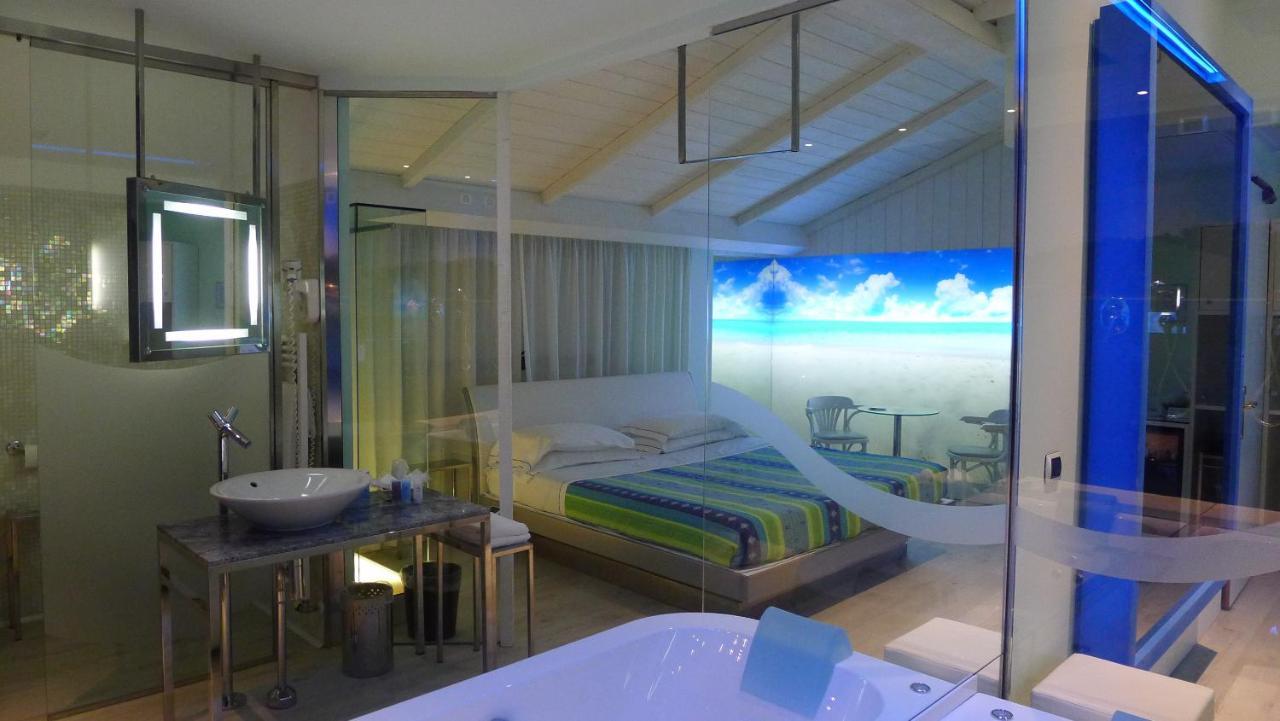 Hotel Motel K Casei Gerola Екстер'єр фото